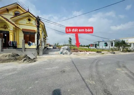 Bán lô góc đất biển 100m2, mặt tiền 7,5m, giá chỉ với 1,5 tỷ, vị trí nằm trực chính cách biển 50m