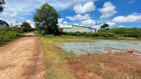Bán đất 124,9m² ngang 5m giá 360 triệu Phường An Lộc Liên hệ chính chủ: 0901.370.396