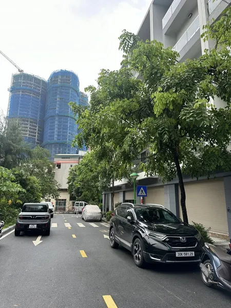 BÁN NHÀ LK ĐỊNH CÔNG. 6 TẦNG XÂY MỚI. THANG MÁY. KINH DOANH. GARA Ô TÔ.