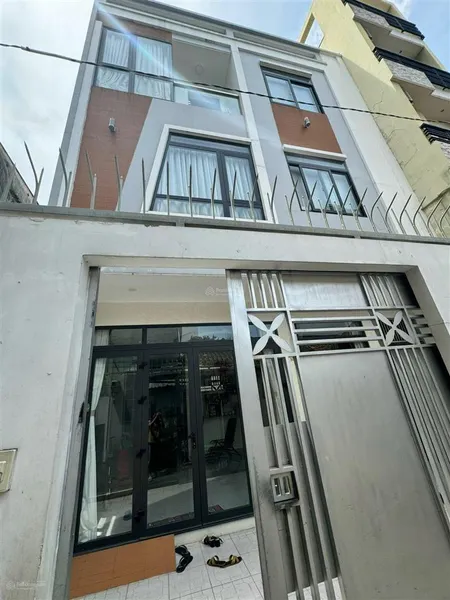 Hẻm xe hơi 8m nguyễn trãi 4x20m, nhà 2 lầu st giá 19.9 tỷ tl cách mặt tiền đường chỉ 30m