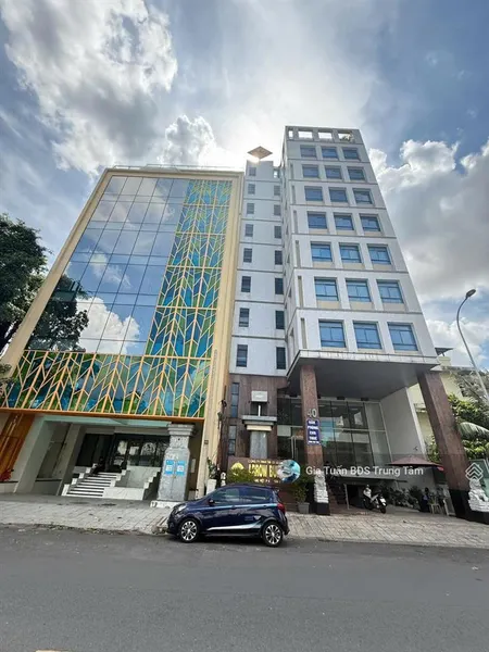 Bán tòa nhà mt nam kỳ khởi nghĩa q1 dt 8.5x26m 2hầm 7tầng hđt 500tr gía 240tỷ