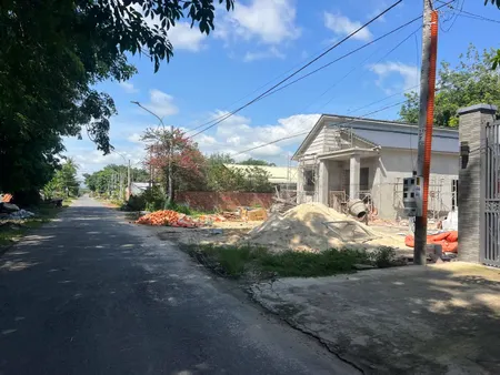 Bán nhà 1424.8m² ngang 21,9m giá 3.65 tỷ Xã Tân Châu