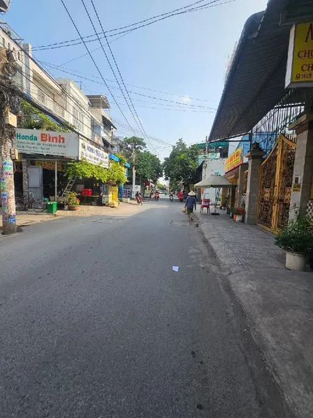 Mặt Tiền KD Đường 15m, DT: 4x28 = 112m² , giá 7.35 tỷ Phường BHHB, Bình Tân .