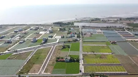 Đầu tư đất biển quất lâm 100m2, giá bán 1tỷ250, sổ hồng sang tên ngay, 0708 168 ***