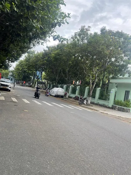 Bán lô góc đường 10,5m giao với yên khê 2, giá sụp hầm