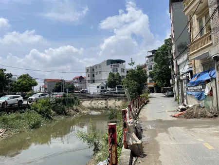 Bán 45m2 đất cách quận uỷ bắc từ liêm 300m, view sông, cách trục tây thăng long 200m