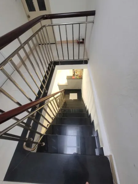 Nhà Q11, LẠC LONG QUÂN đường xe tải trước cửa 6m, 38m2, chỉ 5,8 tỷ.