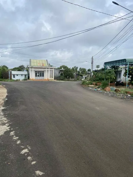 Bán đất 391m² giá 1.35 tỷ Xã Hòa Phú