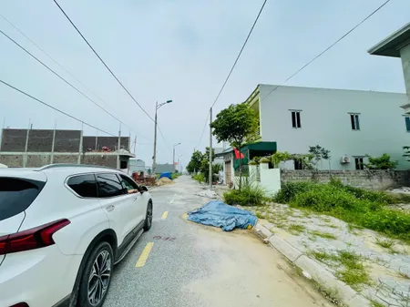 Bán đất 90m² ngang 4,5m giá 1.8 tỷ Phường Châu Sơn