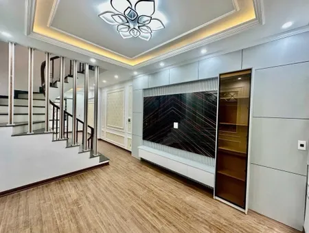 Bán nhà phố Yên Lãng – Đống Đa – 6 tầng đẹp long lanh, ô tô đỗ cửa, chỉ nhỉnh 12 tỷ