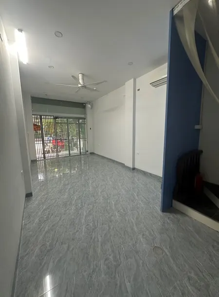 BÁN NHÀ PHỐ THÁI HÀ - nhỉnh 12 tỷ - mặt ngõ kinh doanh - ô tô tránh - 30m2