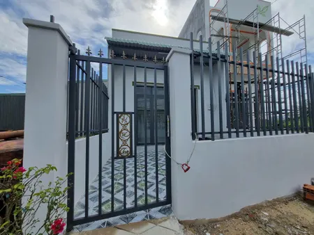 (L760) Bán nhà hoàn thiện, 1/ ngắn Tỉnh Lộ 7 vào 25m, xã Thái Mỹ, dt đất 98m2, thổ 95m2, giá 2 tỷ 400 thương lượng