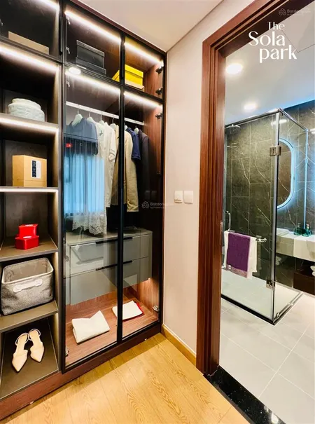 Nhỉnh 4 tỷ bán nhanh căn hộ căn 75m2 3 ngủ tòa g5 sola smart city hướng đông nam view bể bơi .