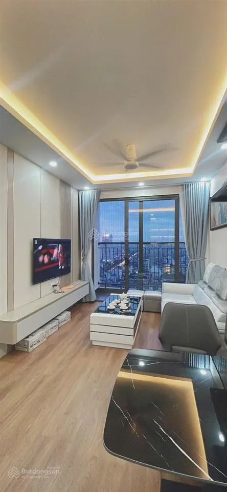 Bán giá thực căn 62m2 tầng 25 giá 4,8 tỷ, căn góc tầng 10 giá 5.x tỷ geleximco 897 giải phóng
