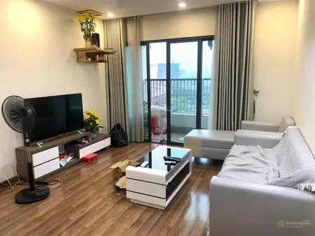 Hiếm bán căn 2 ngủ, 2 vệ xinh, 64m2, full nội thất, sẵn sổ, cao cấp, garden hills chưa đến 5 tỷ.