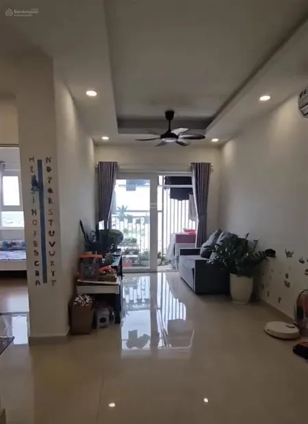 Cần bán gấp căn hộ chung cư moonlight boulevard.