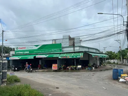 Bán 6 kiot kinh doanh mặt tiền chợ An Tây Bến Cát