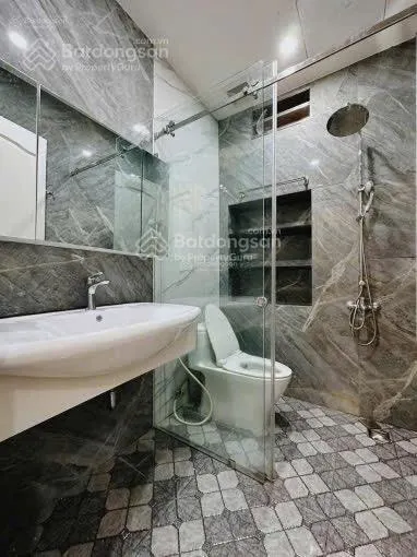 Bán căn hộ cc tại screc tower 2pn 2wc 76m22tỷ440