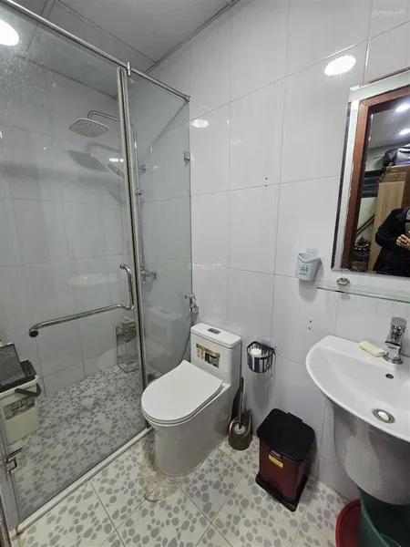 Bán căn 2pn 54m2 tòa ct12 kim văn kim lũ full nội thất mới , tầng 10