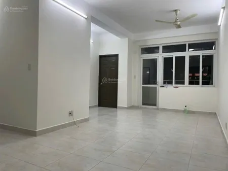 Bán chung cư nhất lan 2. 67m2. 2pn 2wc. căn góc bancong thoáng mát chỉ 2.x tỷ tl. sổ hồng sẵn