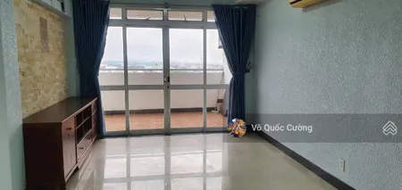 Bán gấp chung cư vĩnh tường 121m2. 3pn, 2wc. 3 bancon. chỉ 2,6 tỷ tl. sổ hồng sẵn