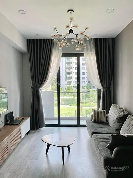 Gửi bán nhanh căn hộ 2pn2wc, dt 71m2 khu emerald celadon city, view nội khu hồ bơi, giá 4.48 tỷ