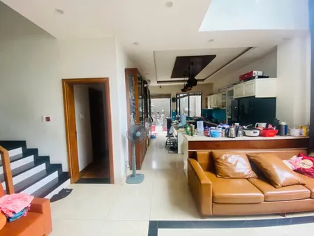 BDS HVL Cg : Biệt Thự Chân Dài Phước Bình - Quận 9 - Thủ Đức.