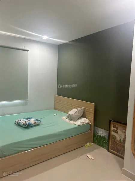 Bán căn chung cư 2 phòng ngủ full nội thất hướng đông tại ct4 vcn phước hải 0908 208 ***
