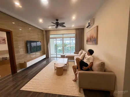 Căn hộ riverside residence, nhà đã được decor hoàn thiện, 130m2, giá bán 12,9 tỷ!