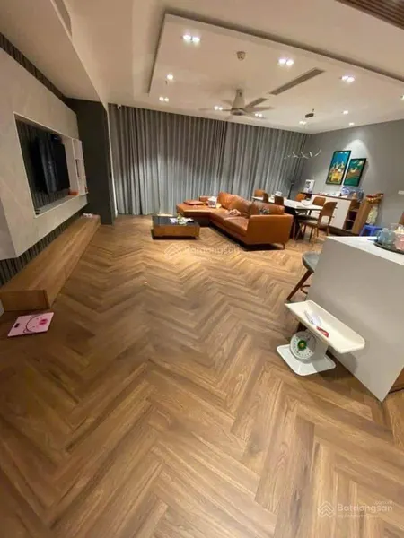 Bán căn hộ vip berriver 4pn3vs full nội thất, tầng trung thoáng mát giá 13tỷ bao phí