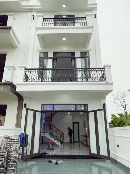 Bán nhà căn biệt Thự 3 Tầng Tân cổ Điển- P Mỹ Thượng, TP Huế