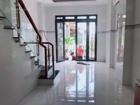 Bán nhà riêng 40m2 nhỉnh 4tỷ tại huỳnh tấn phát, phú thuận, quận 7, hcm chính chủ uy tín