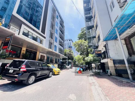 Trần thái tông 155m2 8 tầng có hầm vỉa hè đá bóng gần công viên cầu giấy 9x tỷ