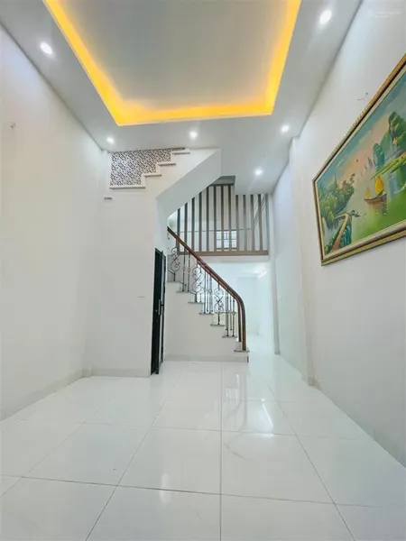 Ngõ nông, lạc long quân, cầu giấy, 32m2, 5 tầng giá nhỉnh 7 tỷ