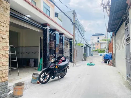 Bán nhà tam phú chợ tam hà 70m2 nhà 2 tầng hẻm xe hơi hoàn công đủ