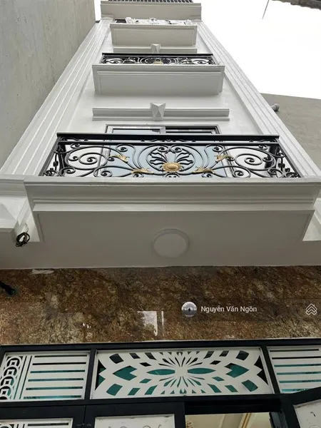Bán nhà mặt ngõ ỷ la dương nội hà đông xây độc lập 30m2 5 tầng giá chỉ hơn 4 tỷ