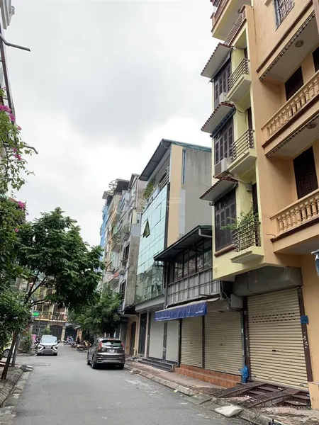 Giảm 1 tỷ bán nhà mặt phố hà đông 88m², 4 tầng, đường rộng 3 ô tô tránh, sổ nở hậu đẹp