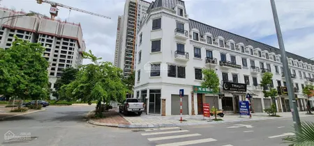 Cực hiếm. duy nhất 1 căn lacatta mặt công viên bán, kinh doanh đẳng cấp, 2 mặt đường,có thang máy
