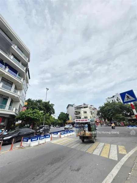 Bán toà vp mp 8 tầng thang máy bà triệu, hà đông, 130m, mt10m đẳng cấp kinh doanh