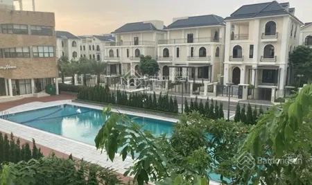 Bán biệt thự song lập starlake tây hồ khu k3, k5, k7. các dãy các hướng đều có, vị trí siêu đẹp