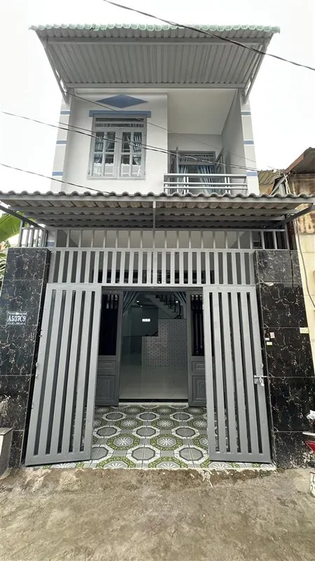 Nhà đẹp mới 1 lầu 4 x 14m đường lê thị ngay hương lộ 80 huyện bình chánh