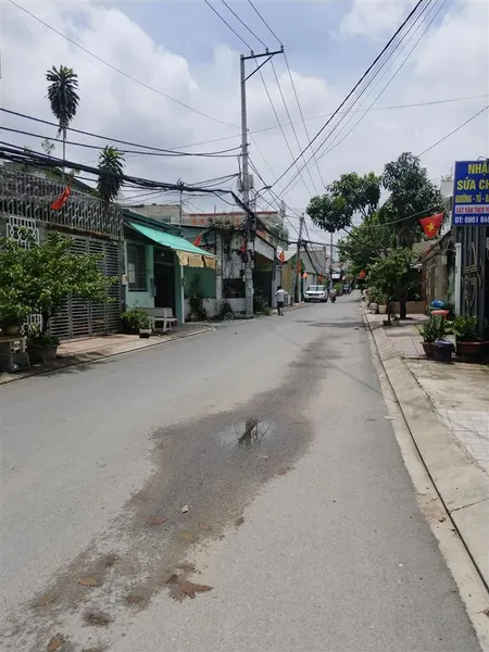 Bán biệt thự sân vườn đường 160 lã xuân oai 41x20 tăng nhơn phú a