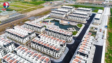 Bán căn liền kề hoàng huy new city giá cực mềm. diện tích 77m2. ngang 5,5m. 4 tầng