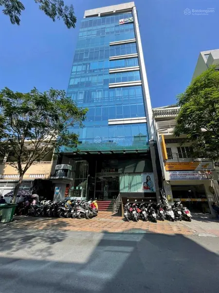Bán building siêu khan hiếm mt phạm ngọc thạch dt 19 x 35m hầm + 13 lầu giá bán 300 tỷ tl