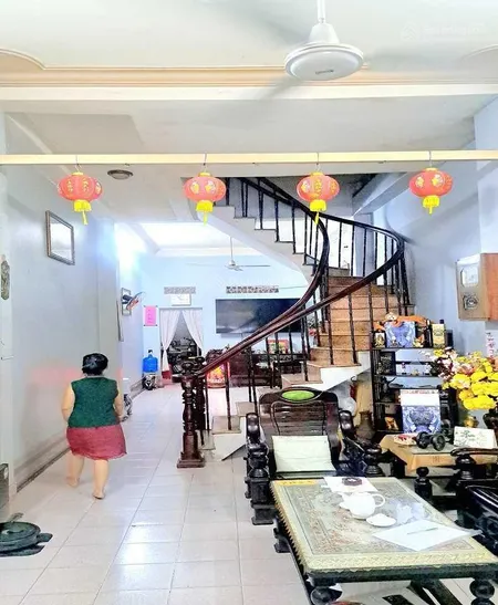 Bán nhà mặt tiền kd cộng hoà, p13, tân bình, 80m2, 3 tầng, giá rẻ nhất con đường