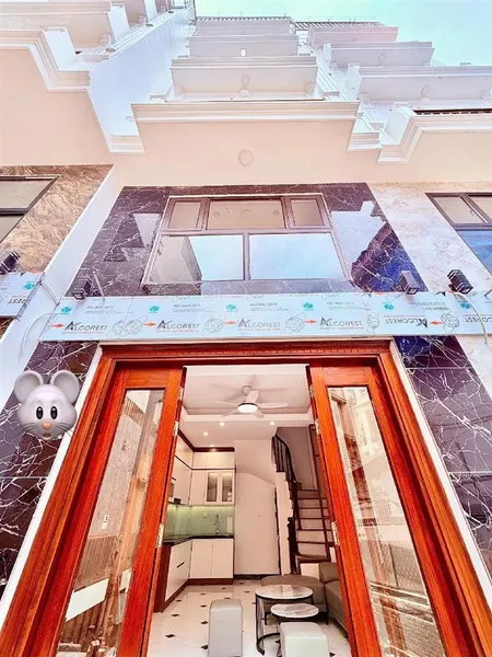 Nhà đẹp giá yêu thương các bác chỉ việc về ở