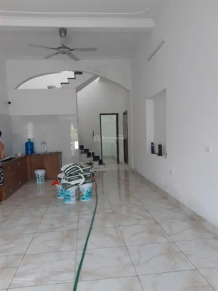 Nhà mới còn nguyên mùi sơn, ngay gần nội phật mai đình, giá chỉ 3. x tỉ. diện tích hơn 80m2