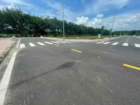 BÁN GẤP LÔ ĐẤT NGAY CHỢ TÂN PHƯỚC, TRỤC ĐƯỜNG DT753, MẶT TIỀN ĐƯỜNG NHỰA 5, 10 MÉT GIÁ CHỈ 290TR
