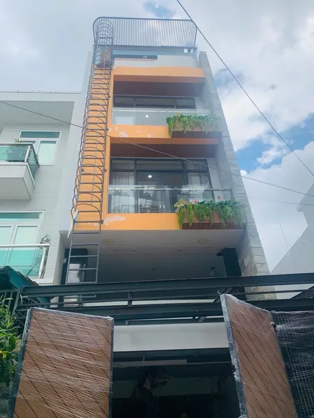 Nhà 5 Tầng -  DT 4,6x20=92m²- giá 17.5 tỷ Phường 8, Gò Vấp