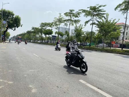 BÁN NHÀ MẶT PHỐ NGÔ GIA TỰ - LONG BIÊN – 180m² (145m² sổ) – MT 7.2m – 49 tỷ